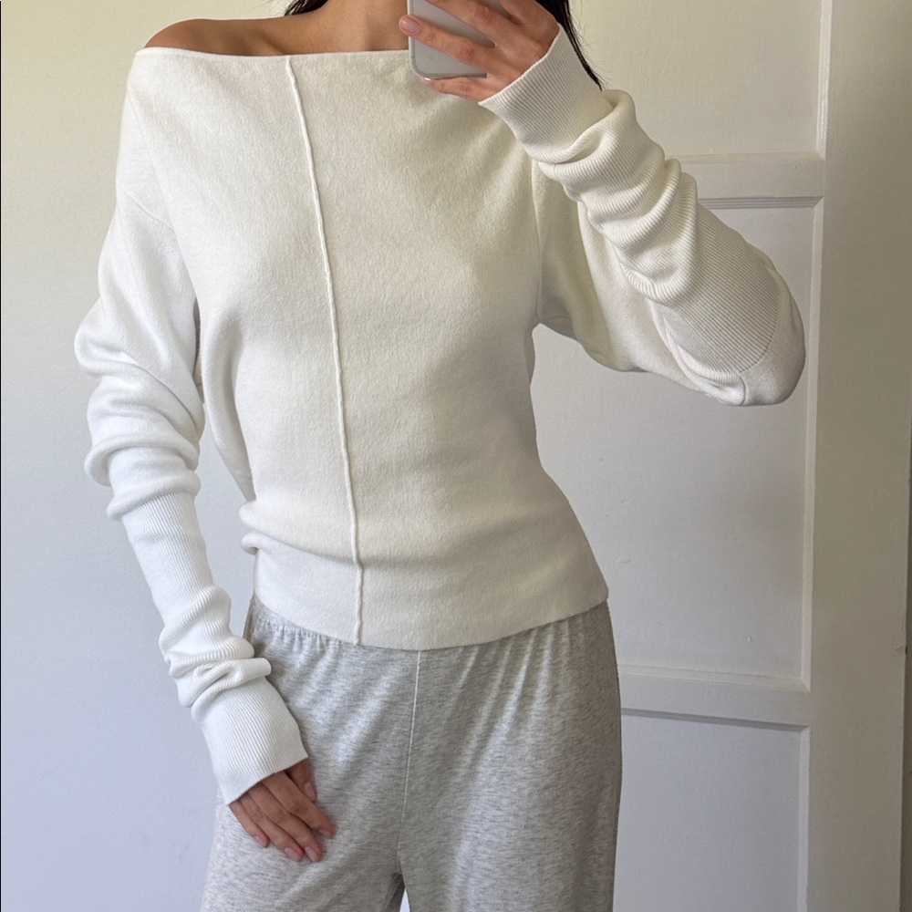 Aya Muse Cream Long Sleeve - Never worn/ 436$